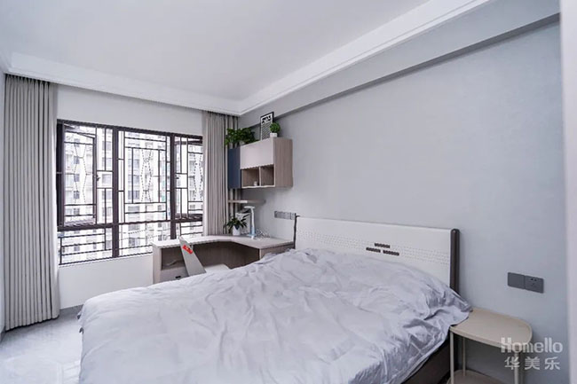 142㎡四居，客廳中打造休閑吧臺，這種戶型設計實用又舒適